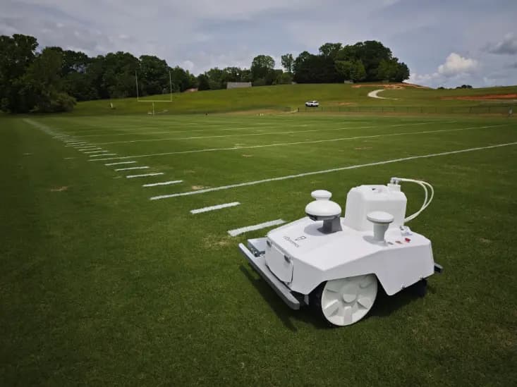 Why FJD Sports Fields Solution